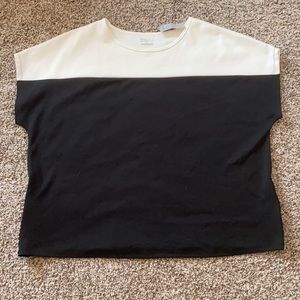 NWTS Lane Bryant Black &White Top w/ Zipper detail